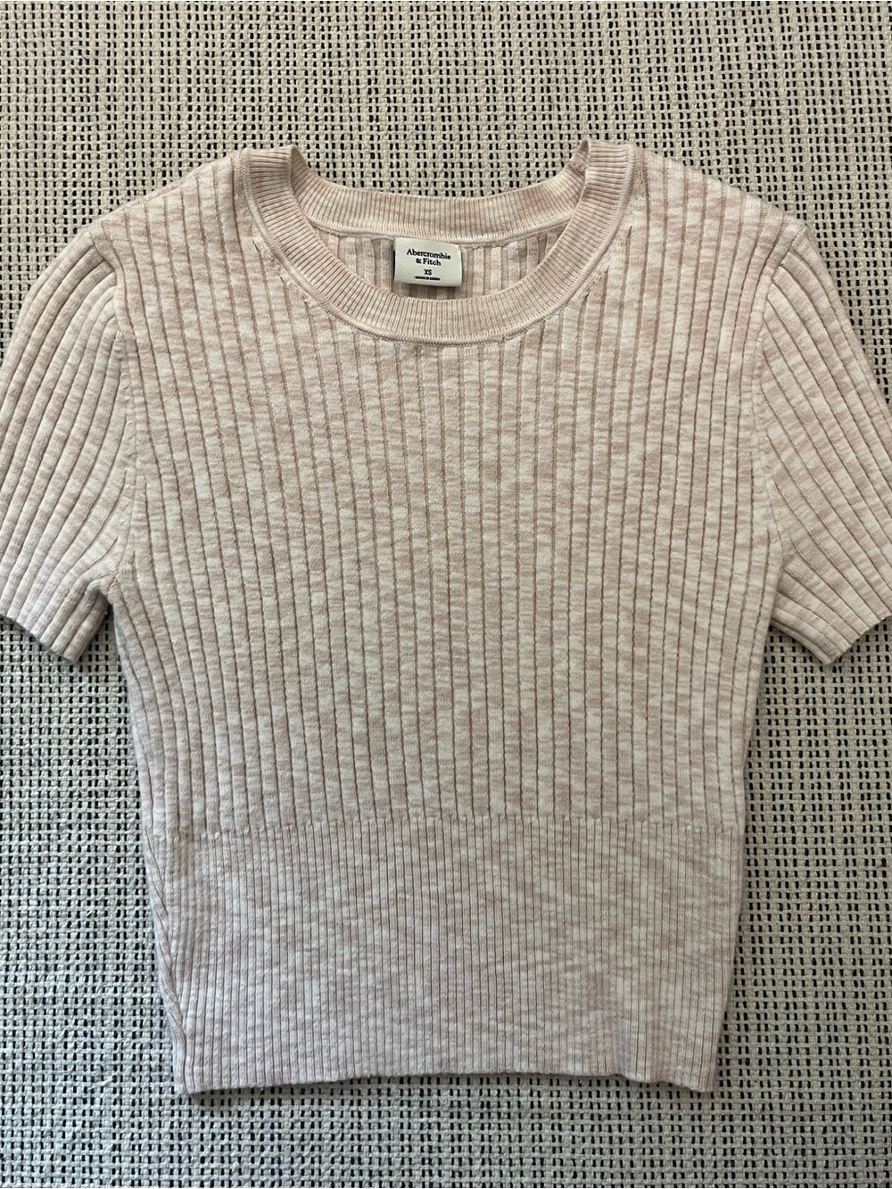 Abercrombie & Fitch Heather Blush Ribbed Short Sleeve Top - XS